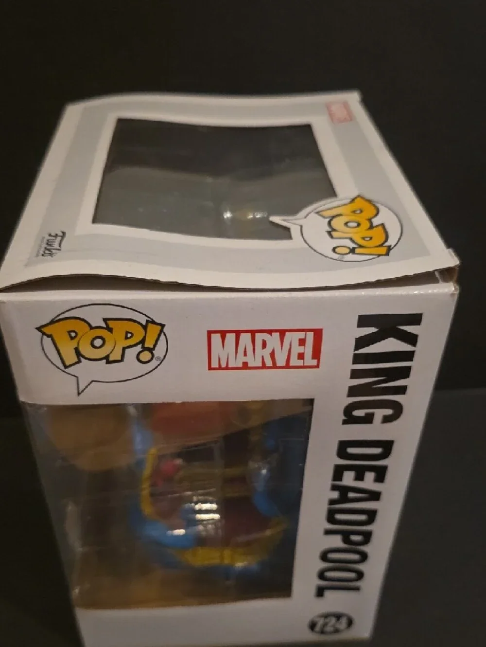 Funko King Deadpool Deluxe Figure - Red, Gold, Blue - Picture 4 of 8